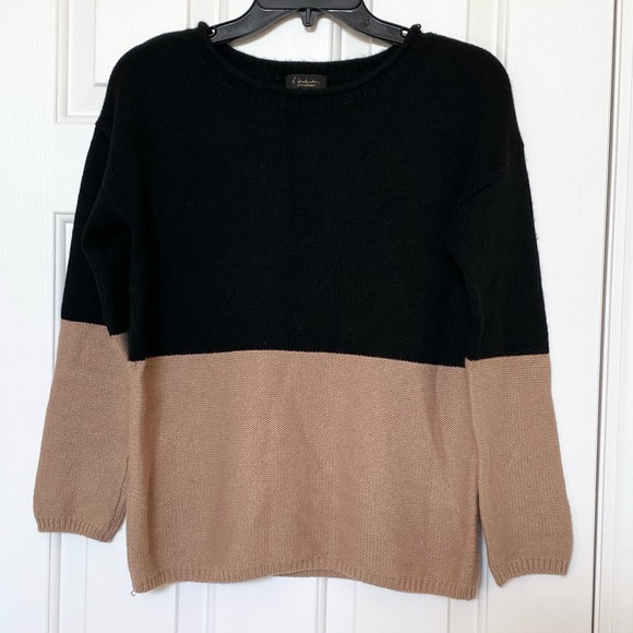 Aritzia T. Babaton cashmere wool sweater xs